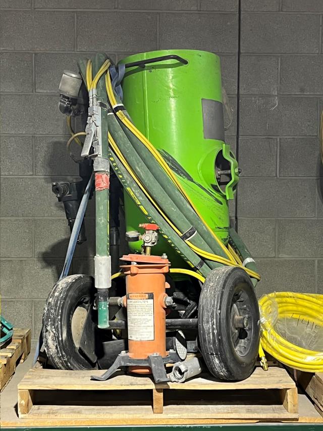 Rental store for blast machine 3 foot in the Missoula area
